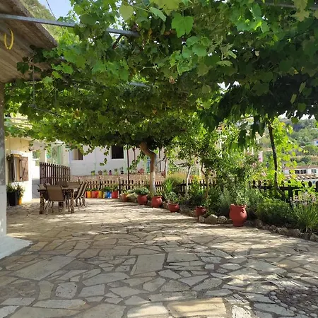 Holiday home Metaxas House Mikros Gialos